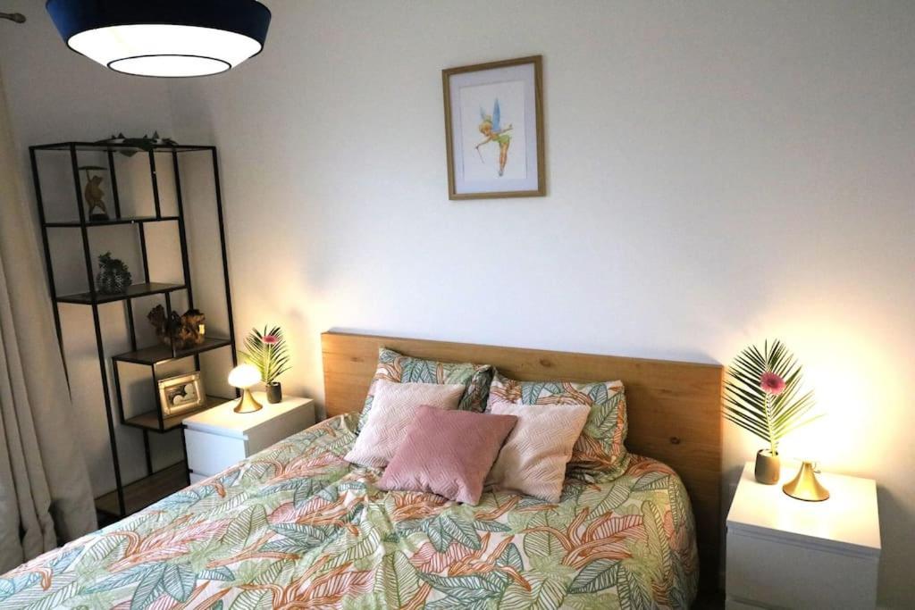 Peter Pan Lodge - 15Min Walk To Disney เชสซี ภายนอก รูปภาพ
